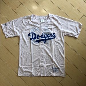 Dodgers Limited Edition Jackie Robinson Jersey